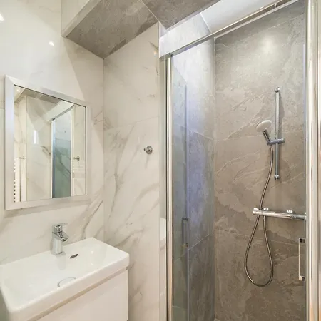 Magic 4p Sacre Coeur Apartment